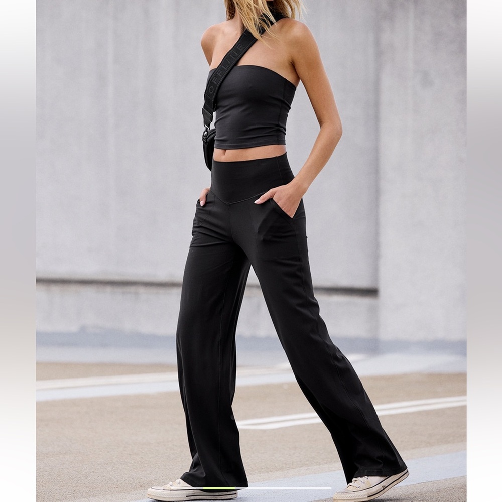 NWOT Aerie offline extra high waisted trouser pant black